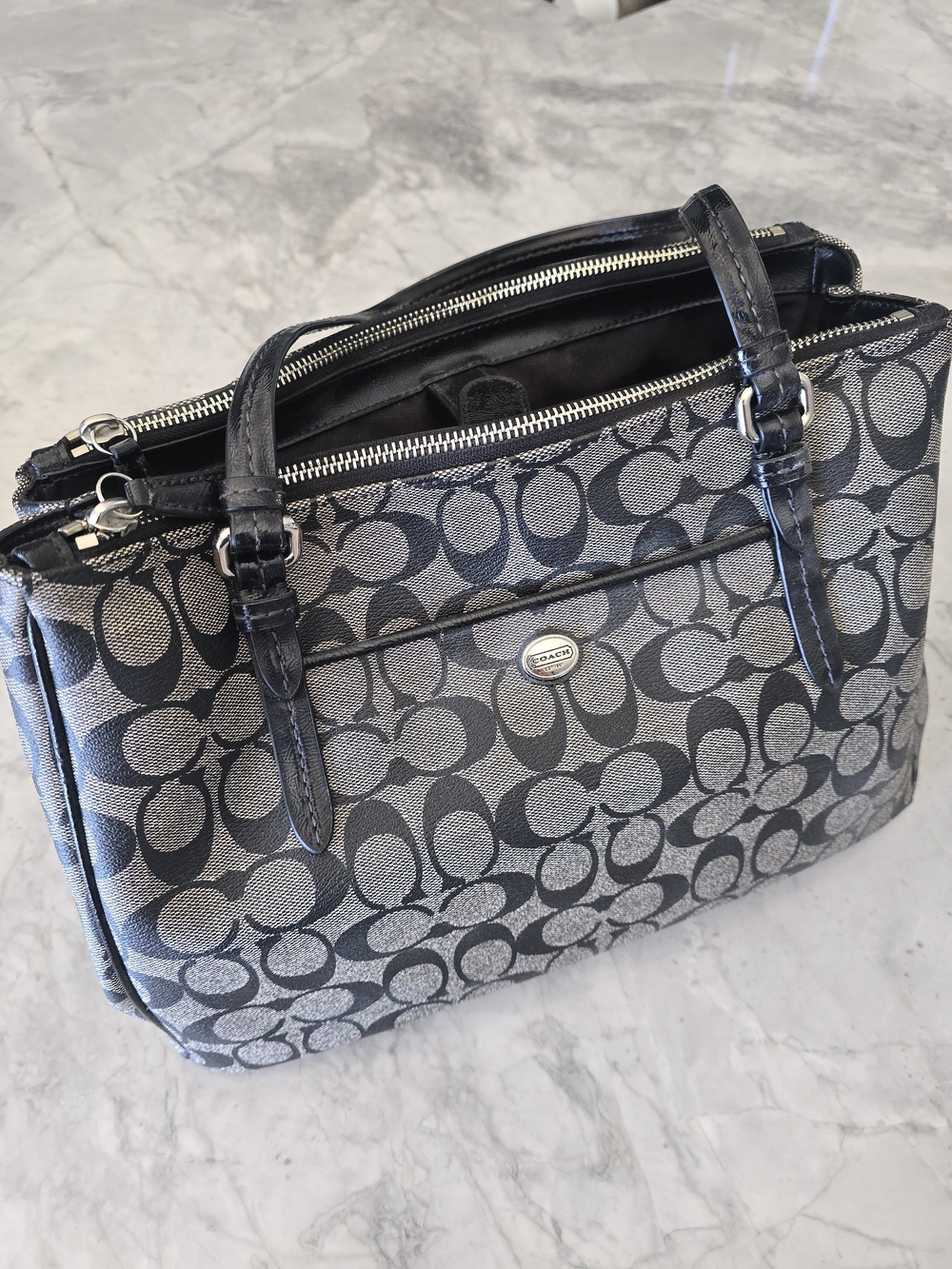 Coach Peyton Signature Doubke Zip Carryall In Gray and Black
